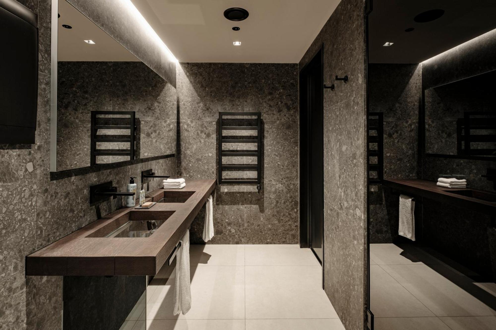 Fitch Hotel Saint Julian's
