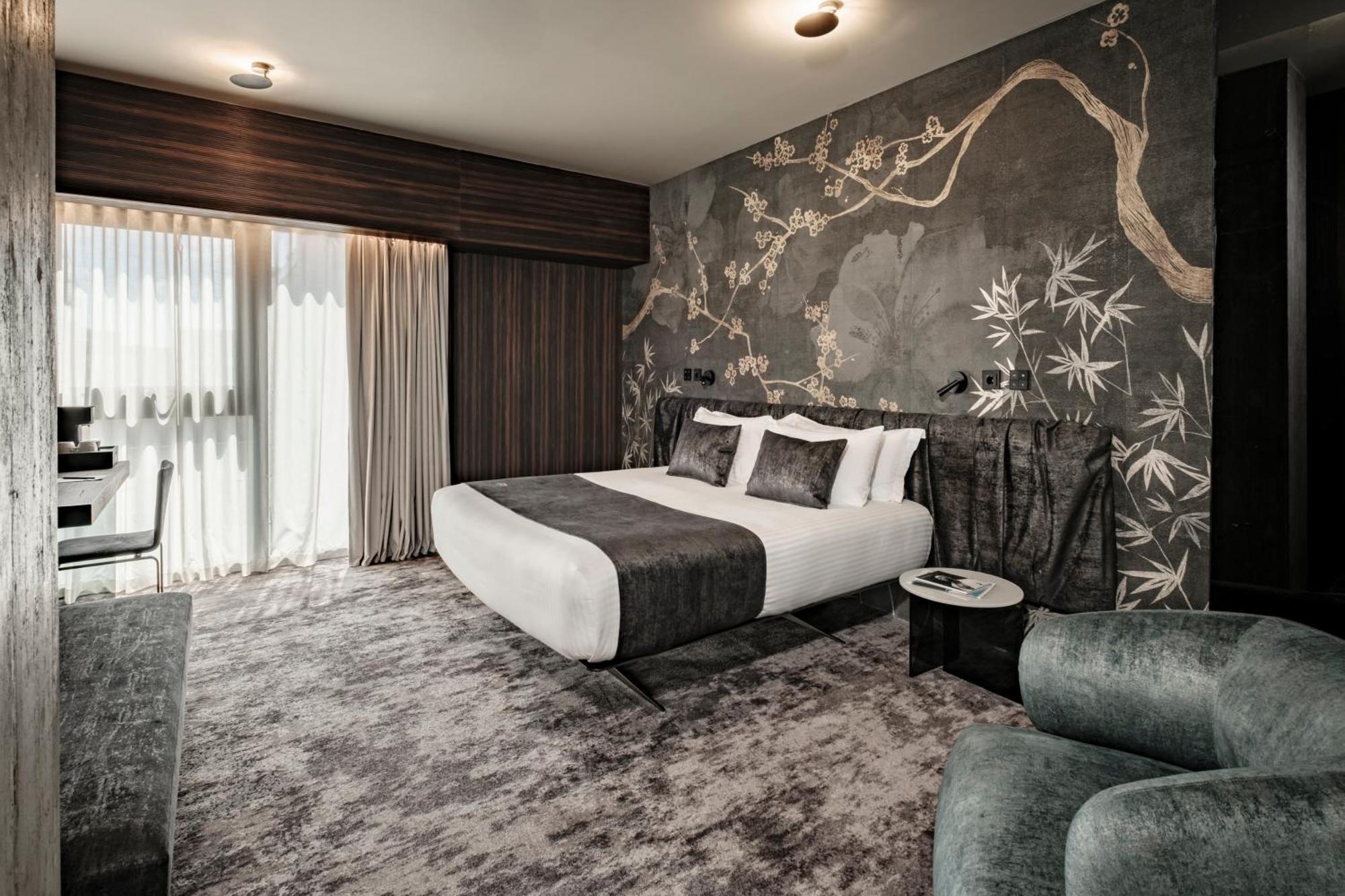 Fitch 4* Saint Julian's